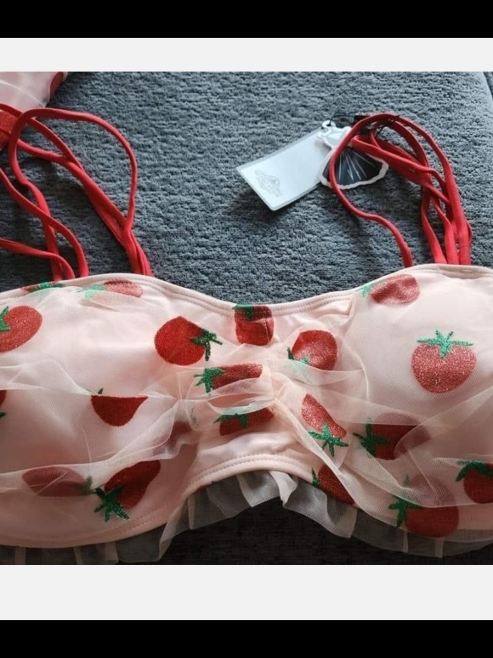 Pink Strawberry-Print Bikini Set with Ruffle Trim - Picture 4 of 6